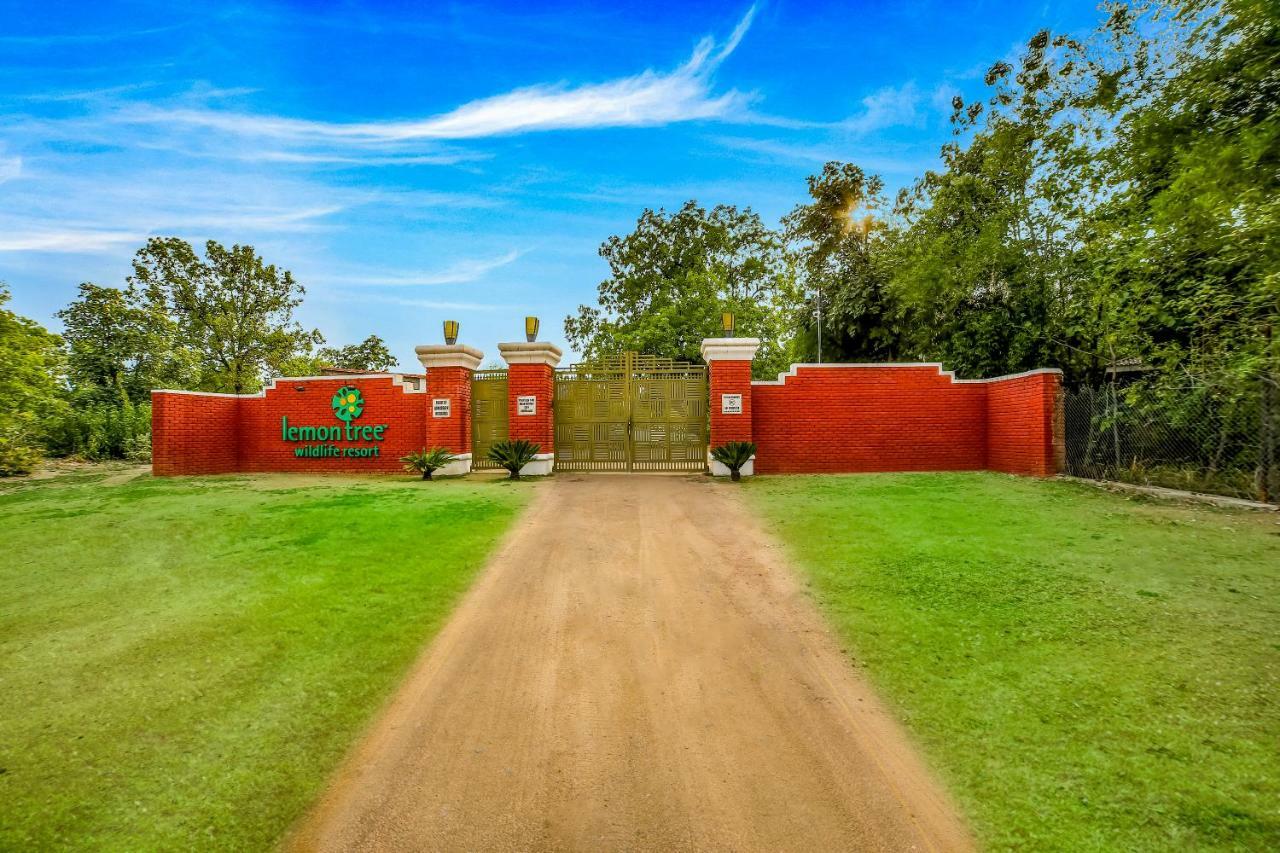 Lemon Tree Wildlife Resort, Bandhavgarh Tala  Ngoại thất bức ảnh
