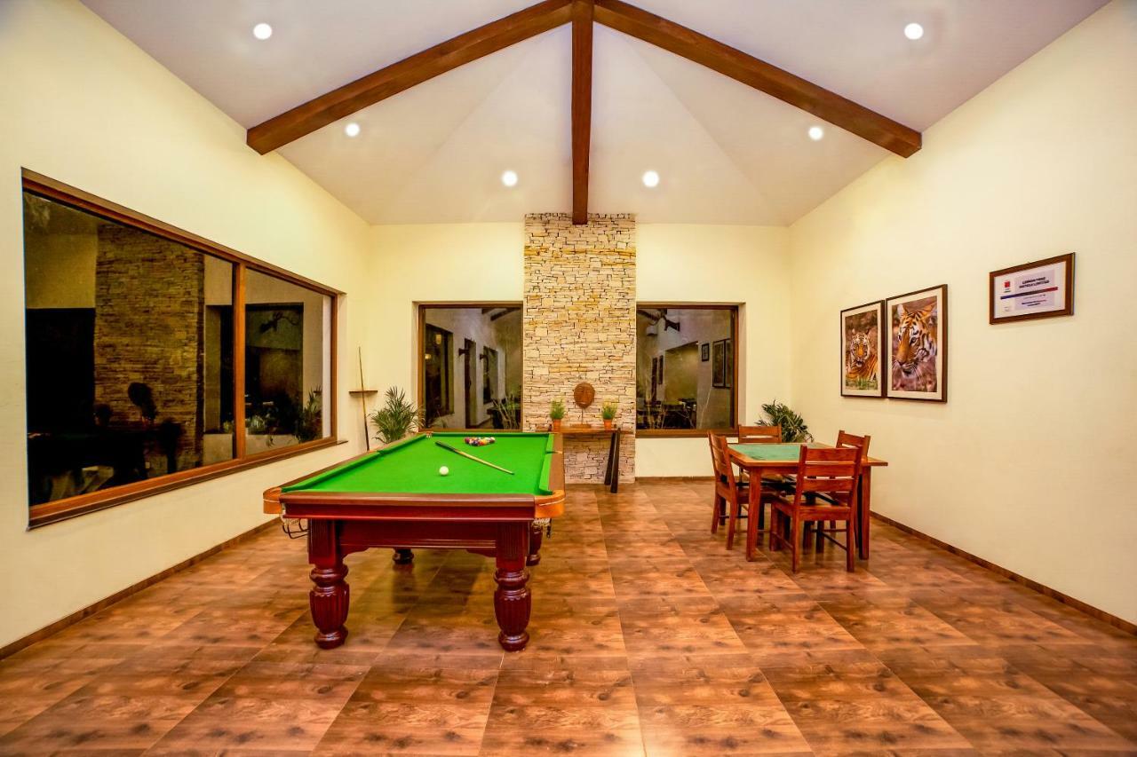Lemon Tree Wildlife Resort, Bandhavgarh Tala  Ngoại thất bức ảnh